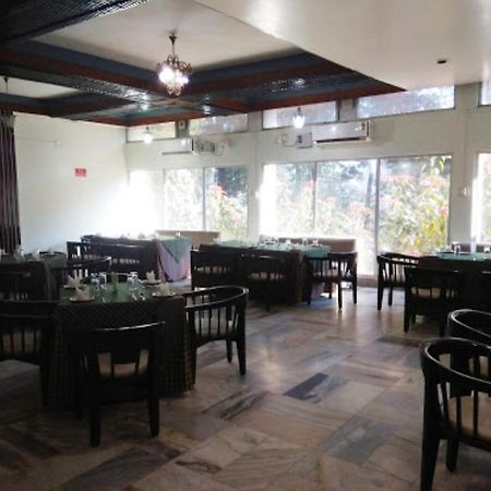 Hotel Japfu Kohima Экстерьер фото