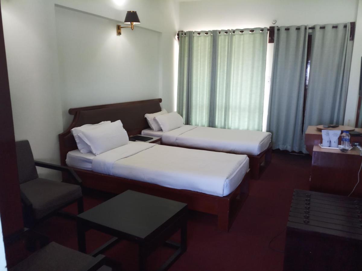 Hotel Japfu Kohima Экстерьер фото