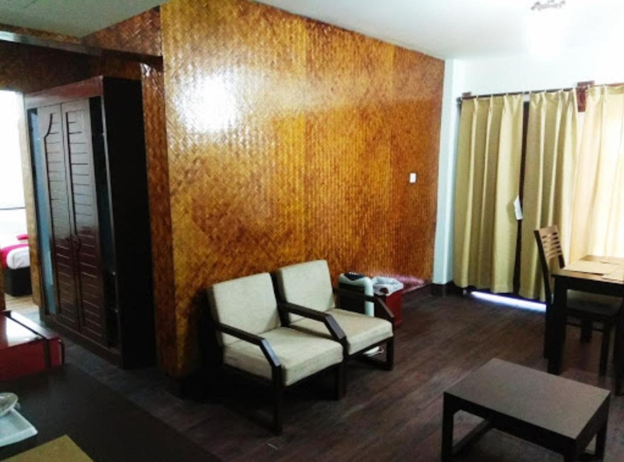 Hotel Japfu Kohima Экстерьер фото